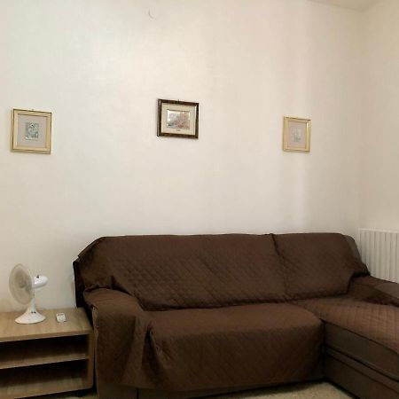 Apartamento Valentino Bari Exterior foto